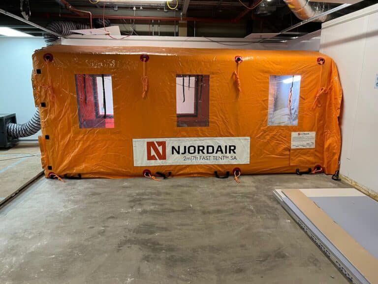 Dust Containment Enclosure for Pharmaceutical Facility | UK